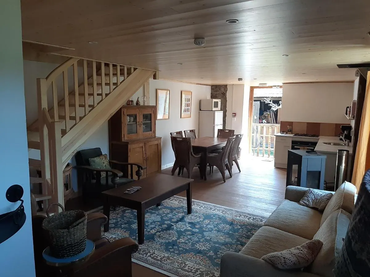 Le Marconnes Bed & Breakfast Saint-Arcons-de-Barges 0*,